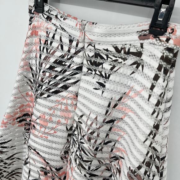 Le Chateau VINTAGE Skirt Womens Sz 6 White Pink Floral A-Line Lined Perforated - Picture 8 of 10